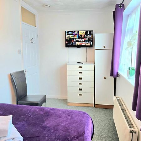 Gillings Villa -Perfect For Long & Short Stays Gillingham  Eksteriør bilde