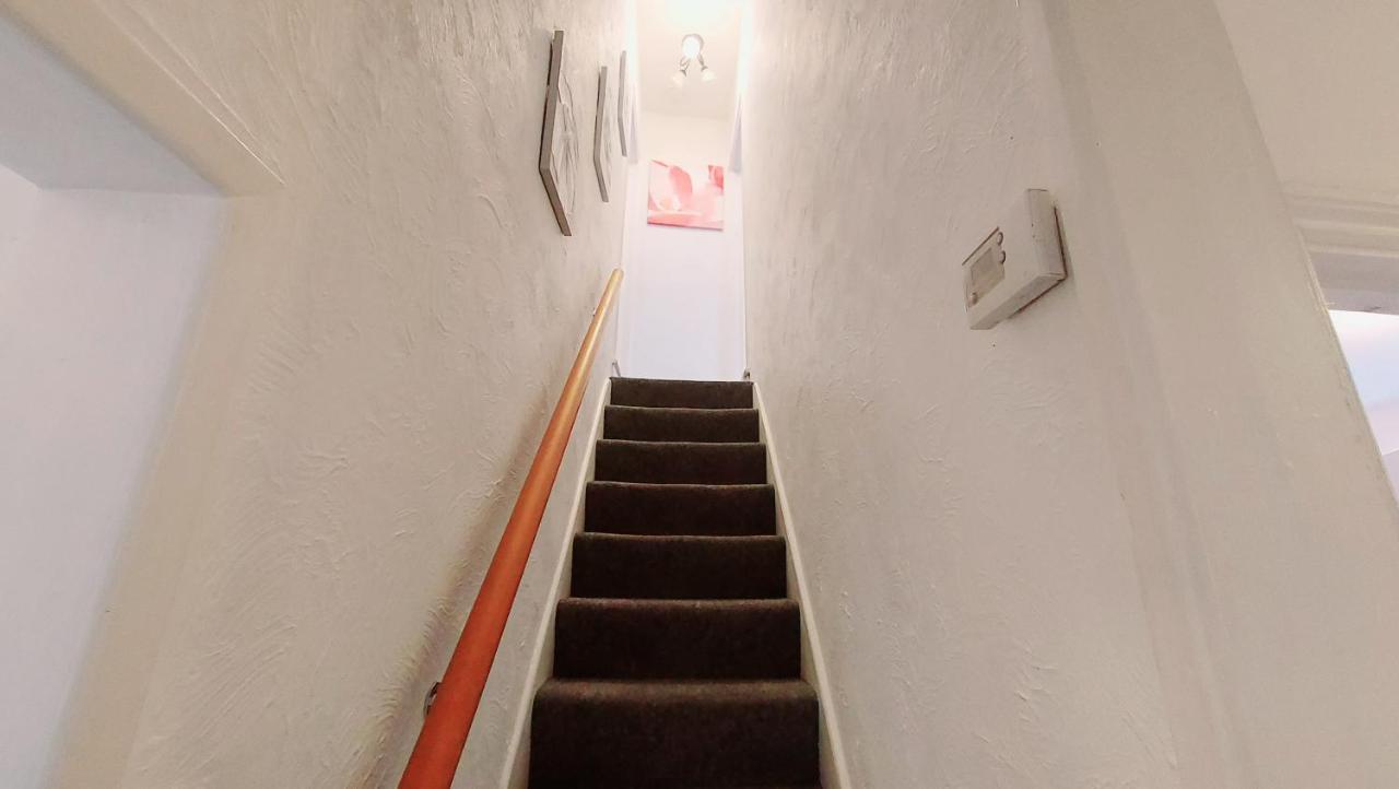 Gillings Villa -Perfect For Long & Short Stays Gillingham  Eksteriør bilde